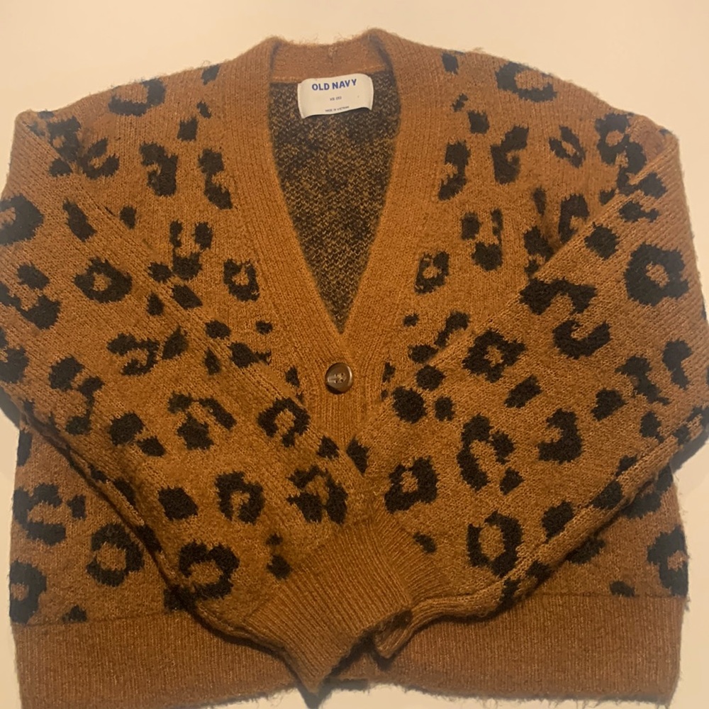 Girls size 5T leopard print sweater